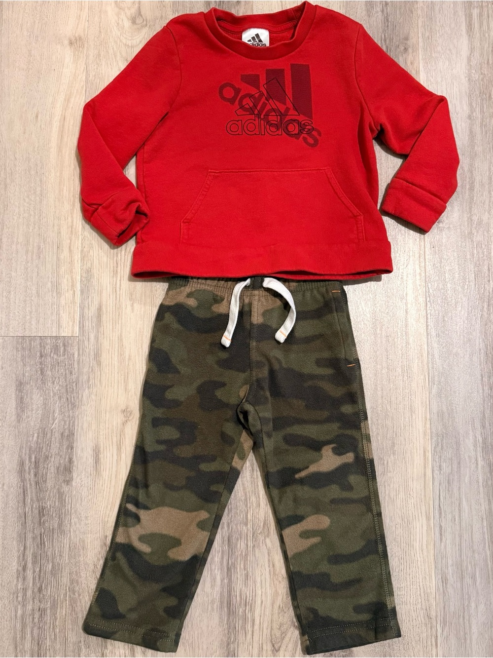 adidas Red Sweatshirt with Camo Joggers Kids Matching Set 24 Months